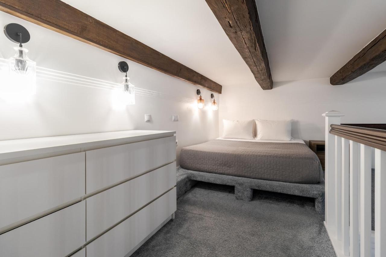 Inshiapartments On Slovatskoho Str Львов Экстерьер фото